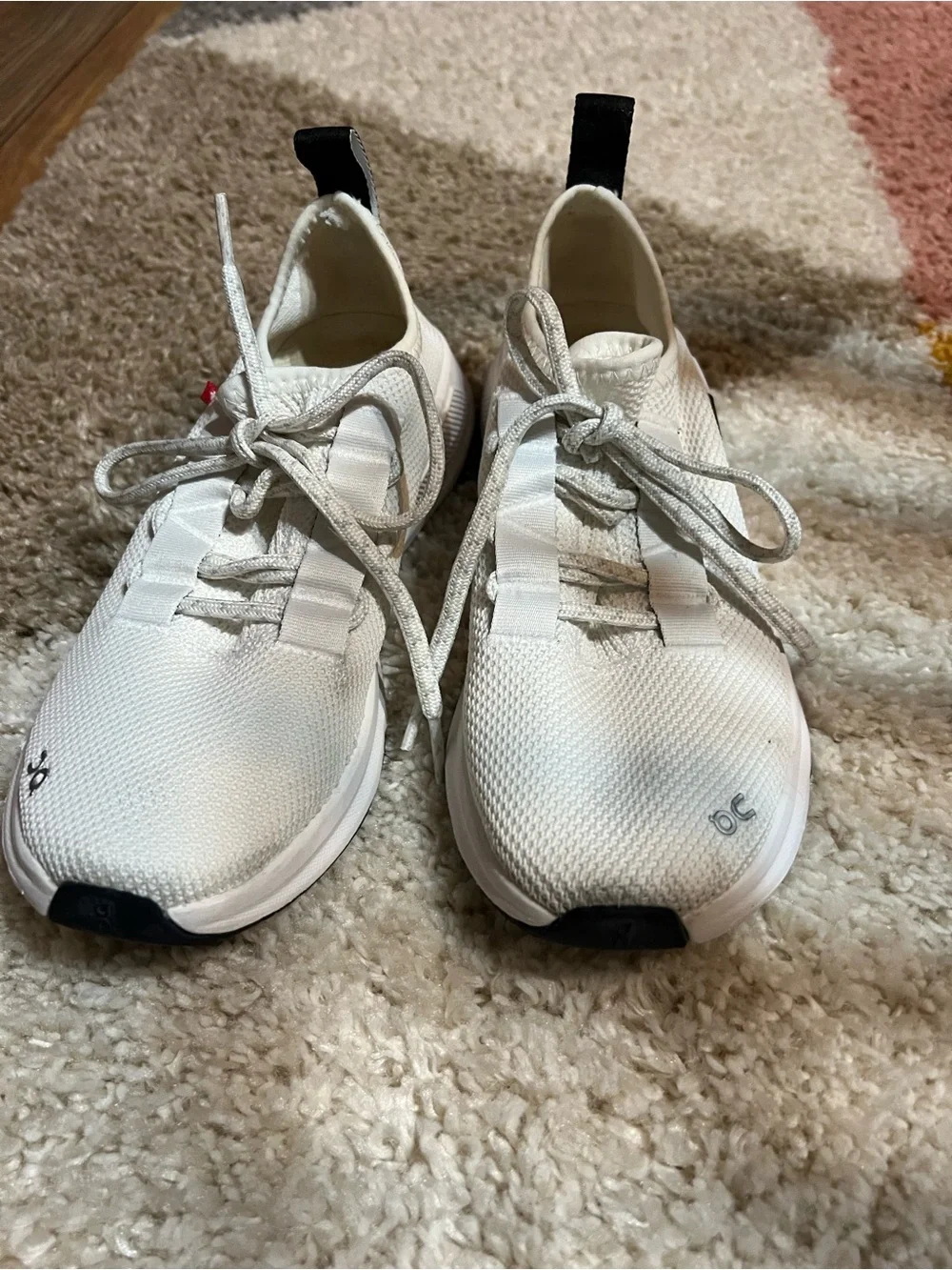 On Running Women's White Athletic Sneakers with Black Heel Tabs - Picture 2 of 5